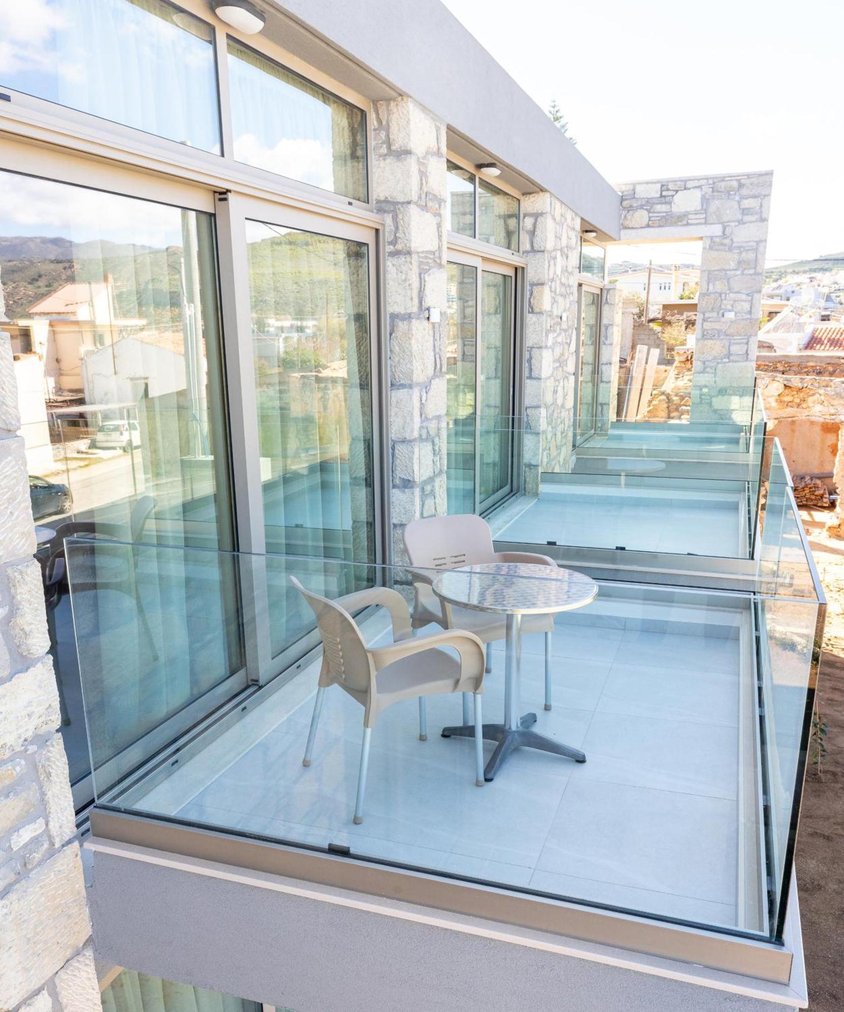 Achatis Apartments With Sea View Kolymbari Exterior foto